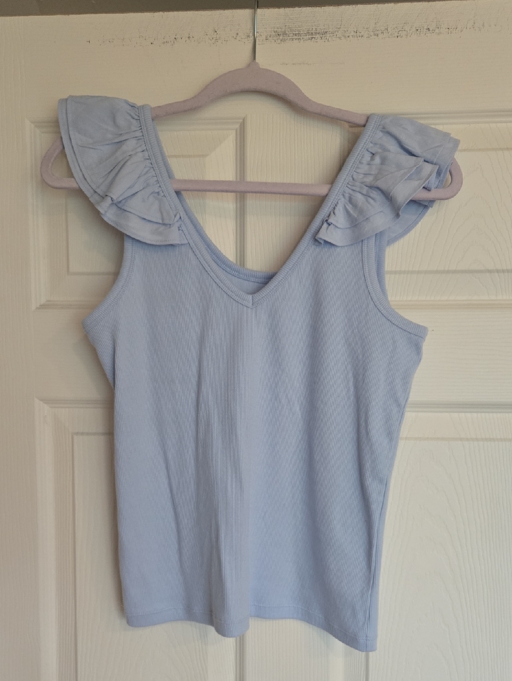 Ruffle tank nwt